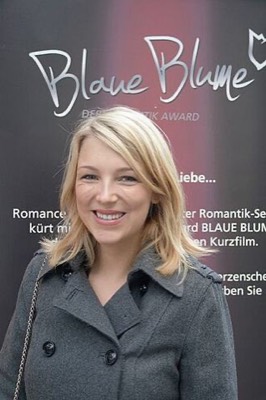 Iris Mareike Steen spielt Lilly Seefeld