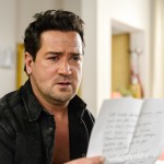 Marian (Sam Eisenstein) wird von Lena durch einen Abschiedsbrief vor vollendete Tatsachen gestellt... (Quelle: RTL / Willi Weber)